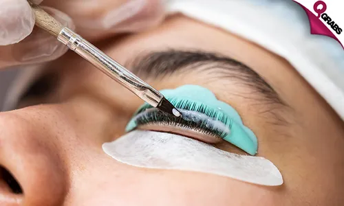 Eyelash Lifting & Eyebrow Lamination + Tinting for Ladies!